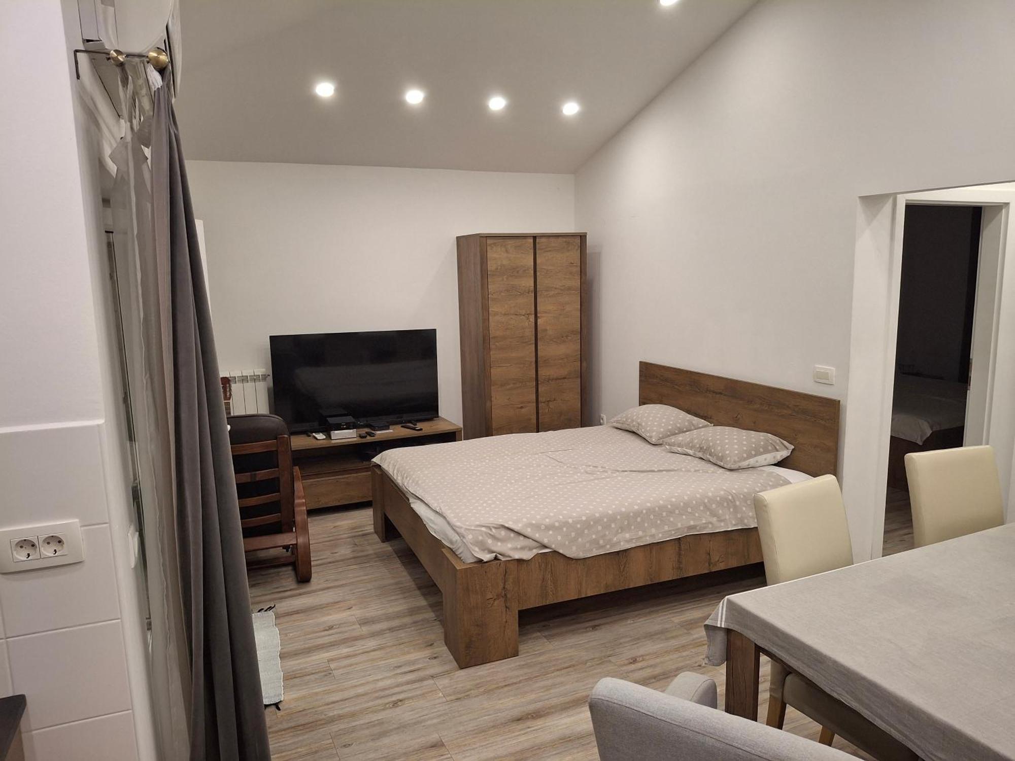 Apartma Med Oljkami - Порторож Экстерьер фото